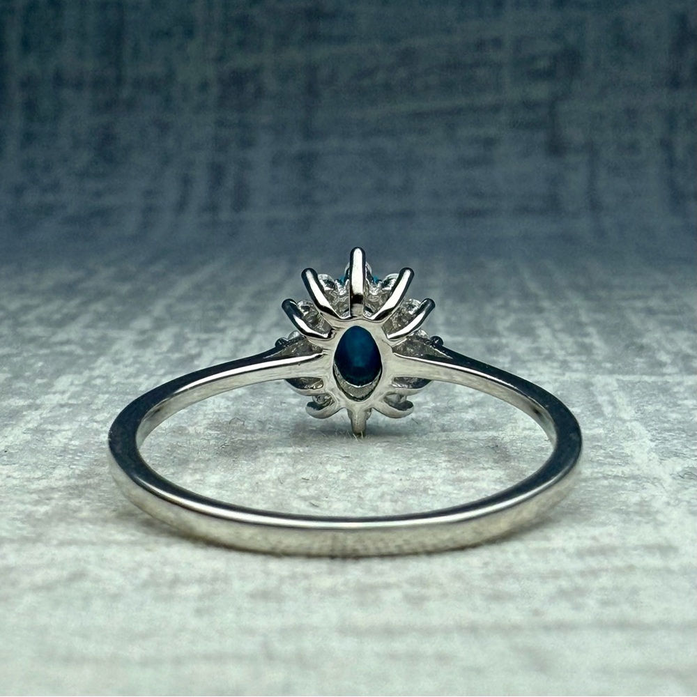 NWT Sterling Silver, Turquoise & CZ Crown Ring, Size 7 - Picture 3 of 5
